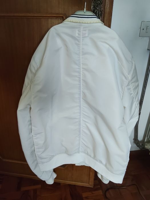 Blusão - marca Guru