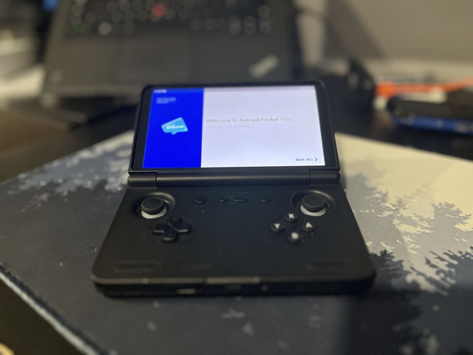 Retroid pocket flip 2