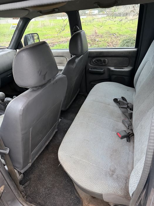 Mitsubishi L200 4x4 ( Com Avaria )