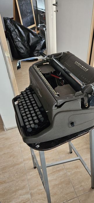 Máquina de escreve underwood