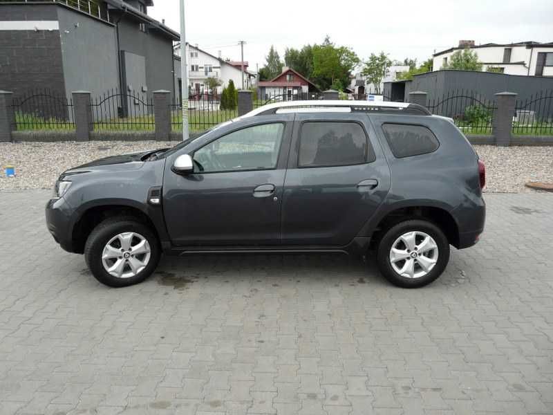 Dacia Duster, salon, gaz fabr. silnik 1,6, klima, hak