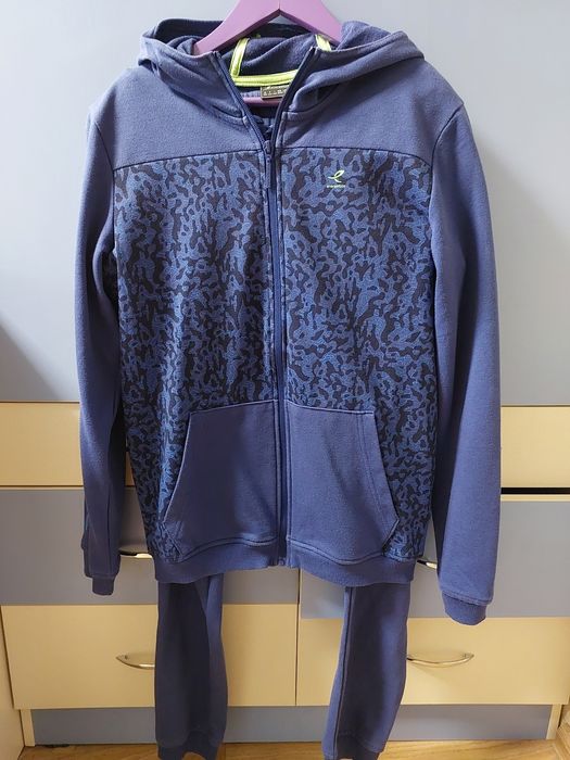 Спортивные костюмы 158,164,176