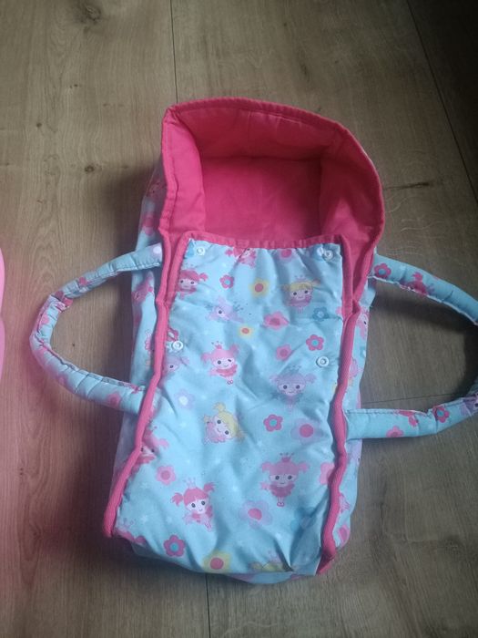 Wanienka z akcesoriami oraz nosidełko dla lalki