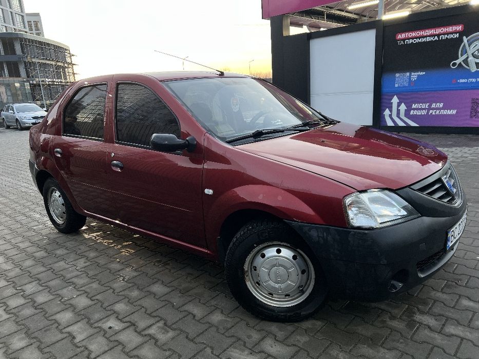 Dacia Logan 2007 року