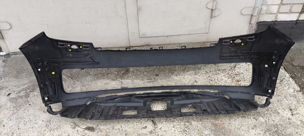 Range Rover L460 бампер передний оригинал M8E217F003