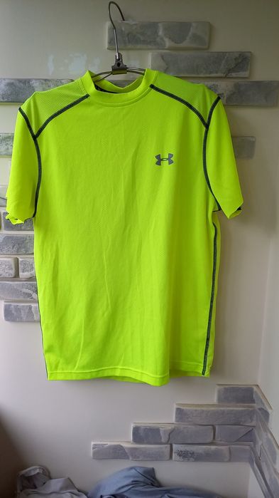 Футболка Under Armour M-L