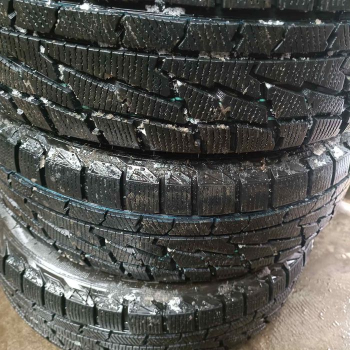 Продам резину зимню,стан нової