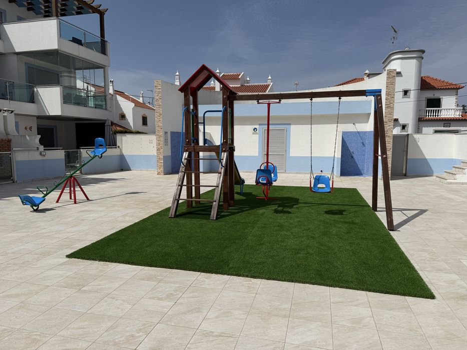 Manta Rota T3 c/ Piscina  e Estacionamento  - Férias Algarve
