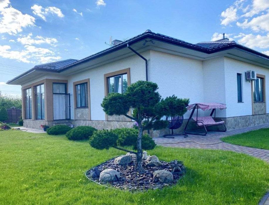 Будинок в елітному районі «Газовик» 10 соток, міські комунікації.