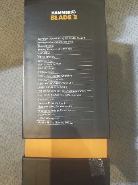 Telefon Hammer Blade 3