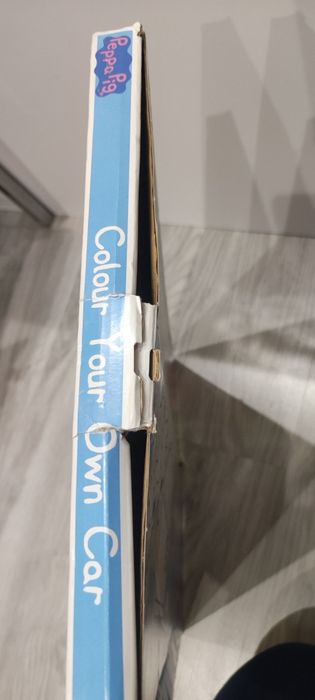 Świnka Peppa DIY duży kartonowy pojazd do malowania domek