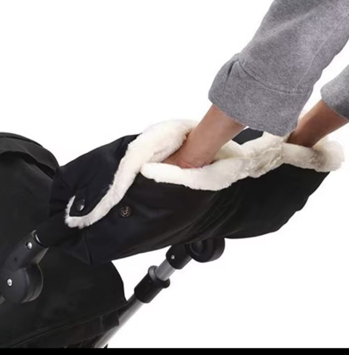 зимові теплі рукавички для коляски