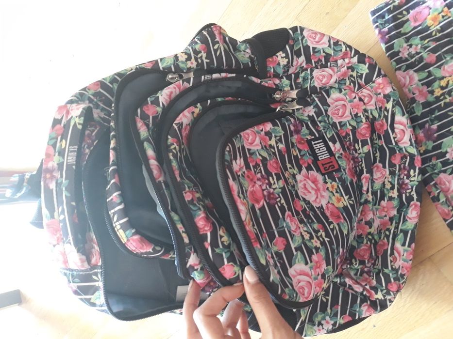 Plecak St. Right w róze plus komin