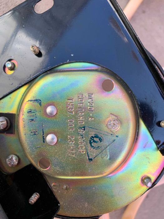 Фонарь 12 Вт. Новый