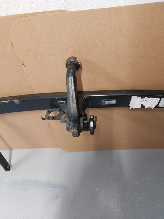 Hak holowniczy VW Golf V kombi wypinany  brak kluczyka
