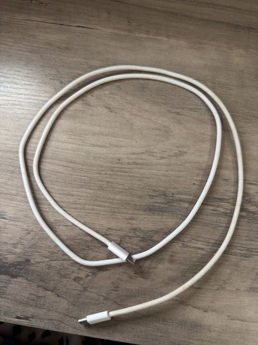Telefon Iphone 16