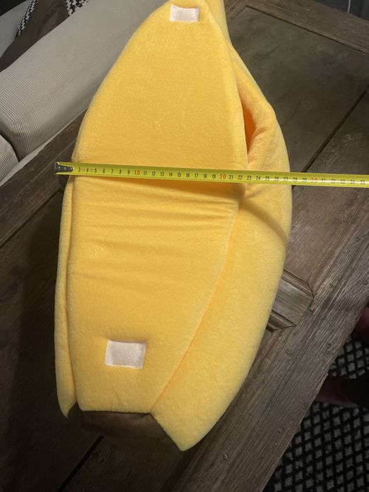 Kultowe legowisko dla kota / psa - BANAN XL  - 64 cm
