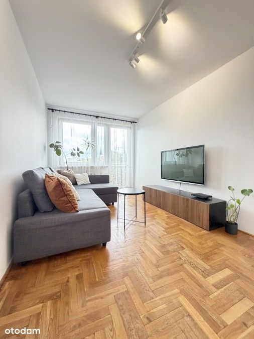 Przytulne 3 pokoje-balkon