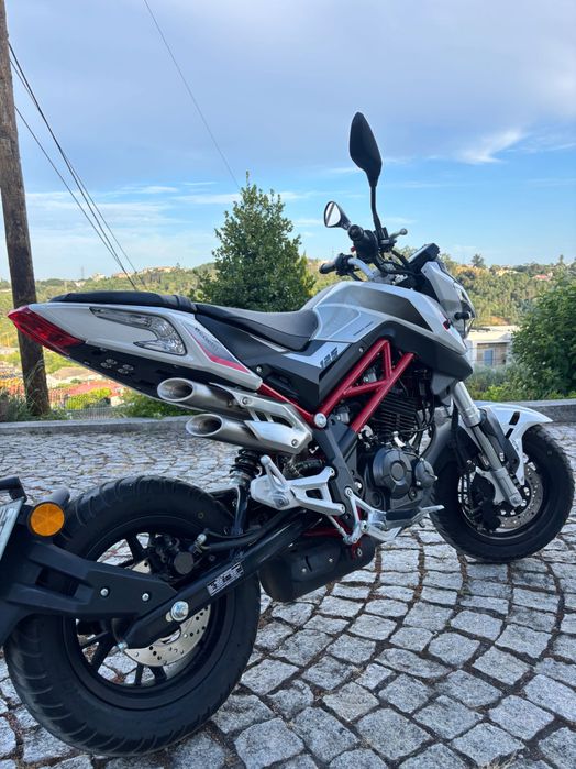 Mota benelli TnT 125