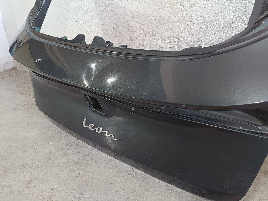 Tampa da Mala / Tampa Traseira SEAT Leon OEM 5FA827023