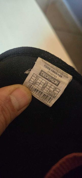 Deska Snowbord + BUTY 42 EU , STAN bdb