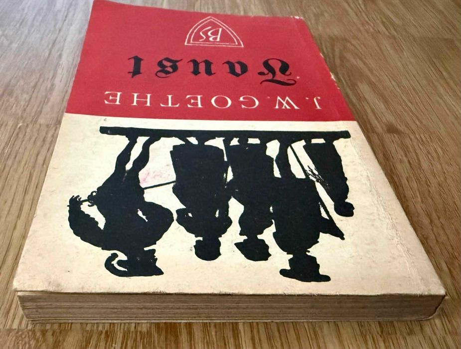 Książka J.W Goethe pt " Faust " rok wydania 1967 WYSYŁAM Olx