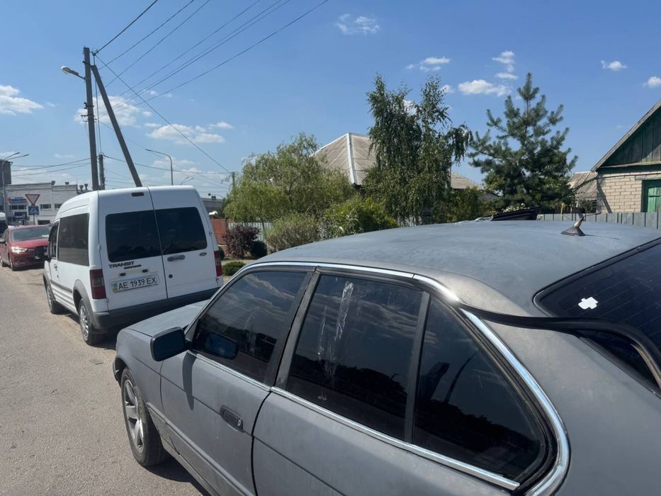 В продаже BMW E34
