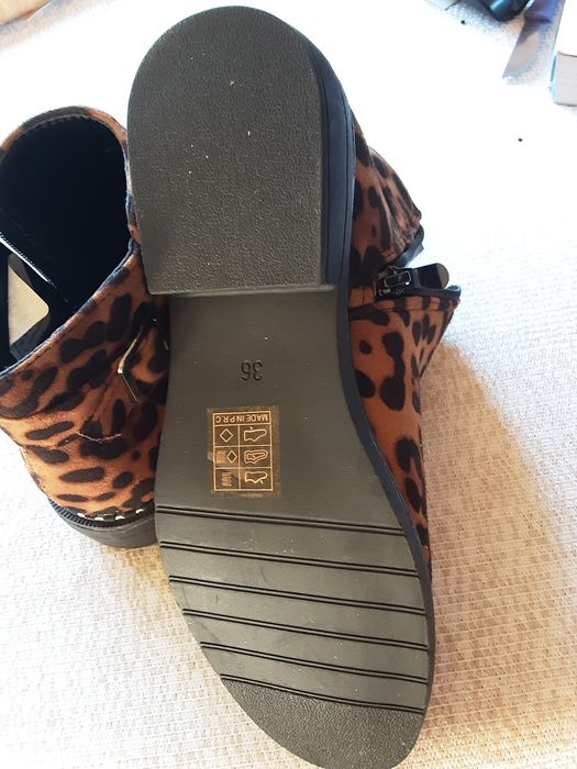 Buty damskie -sztyblety