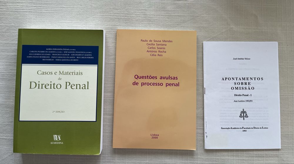 Livros de Direito Penal e Direito Processual Penal