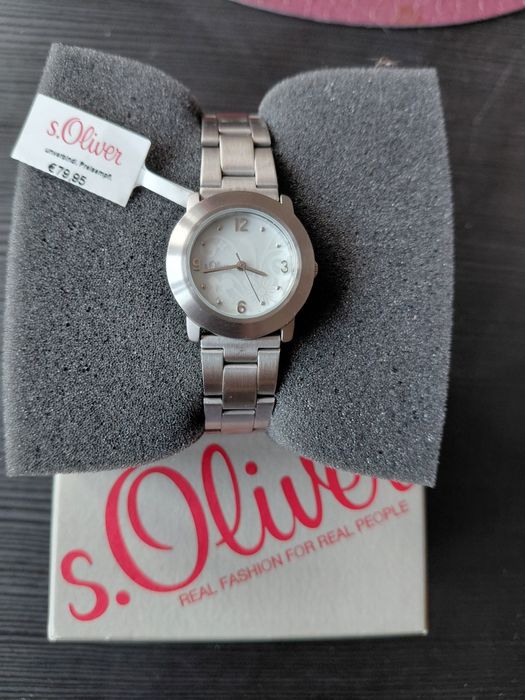 Zegarek damski s. Oliver na bransolecie