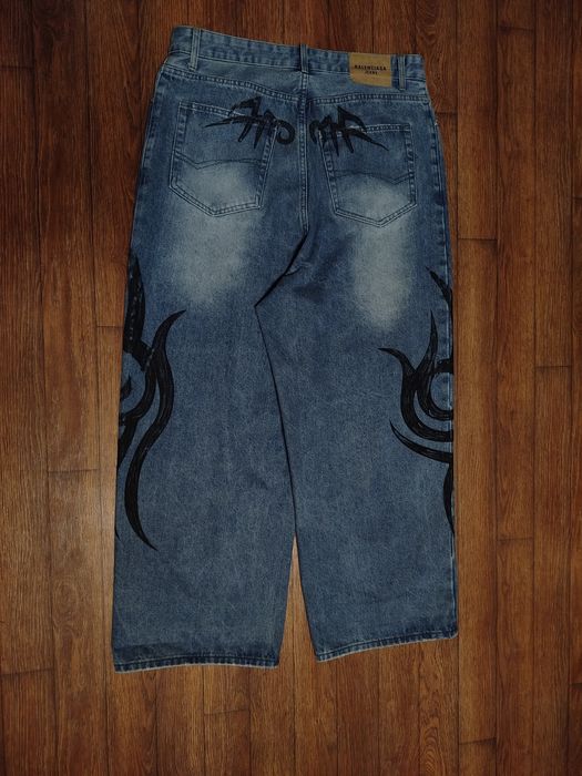 Легитные Balenciaga tribal jeans