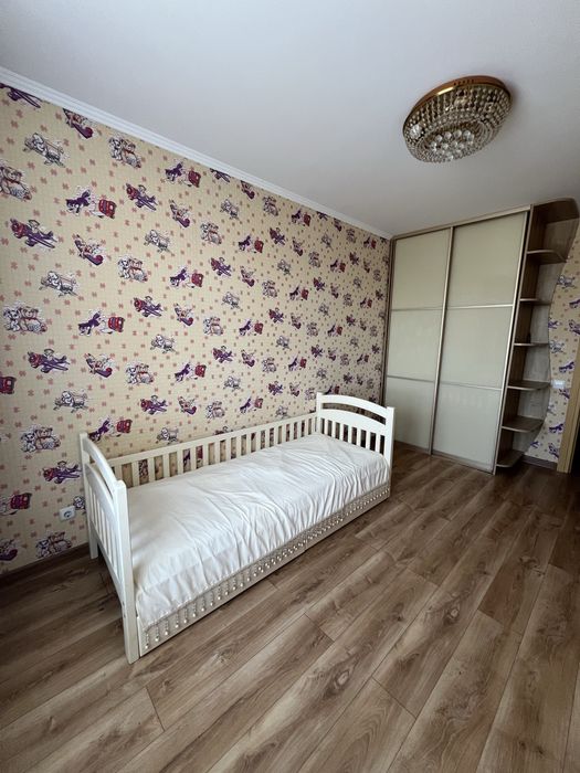 Продаж 3-х кім. квартири