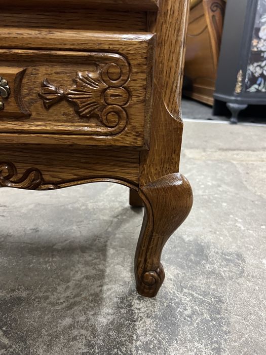 Szafka Ludwikowska/Raty