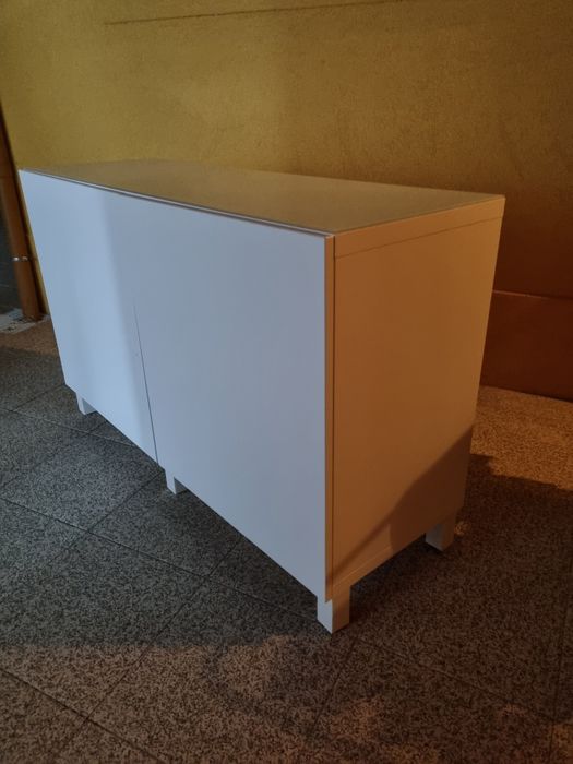 Armário IKEA Besta