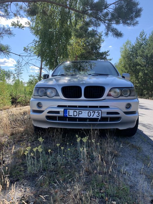 В продажі BMW X5