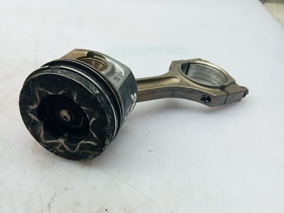 Pistão de motor BMW 3 (F30, F80)