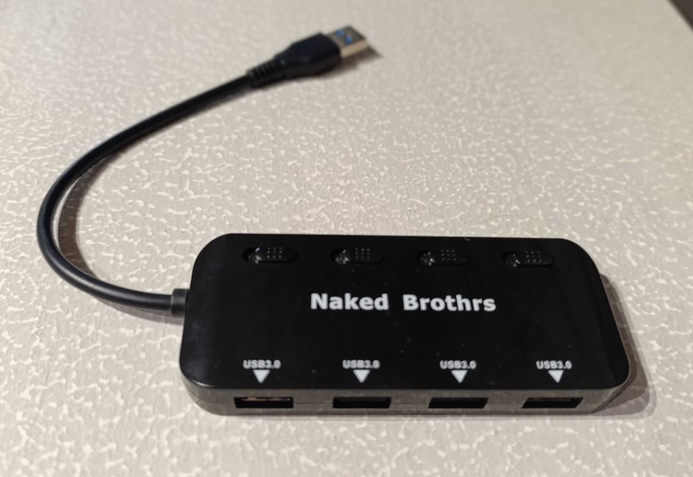 4-Port USB 3.0 Hub with Individual LED Power Switches64297533681794121