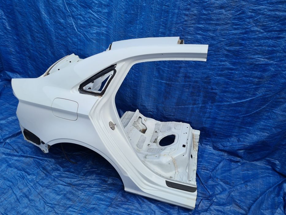 ĆWIARTKA prawa tylna poszycie błotnika AUDI A3 8V 8V5 SEDAN oryginał