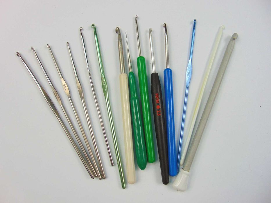 Szydełka 14 sztuk mix / zestaw