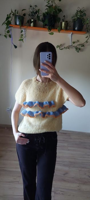 sweterek chmurka alpaka jedwab rękawy krótkie handmade