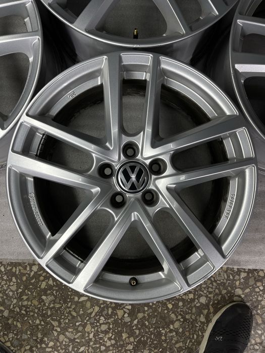 Диски R18 5x112 Et44 8J. Volkswagen Passat Jetta NMS CC Arteon Golf
