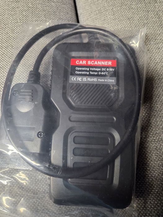 Interfejs diagnostyczny tester OBD2 skaner V519 ECU