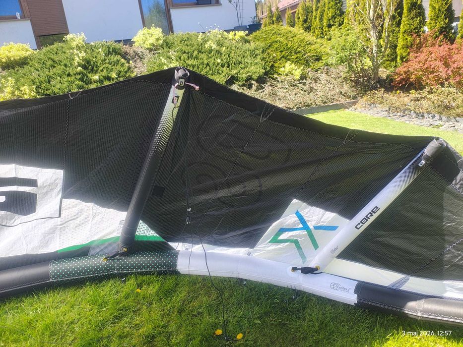 CORE xr8 8m kitesurfing latawiec - prawie nowy