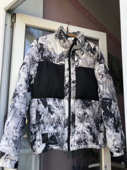 Пуховик House brand