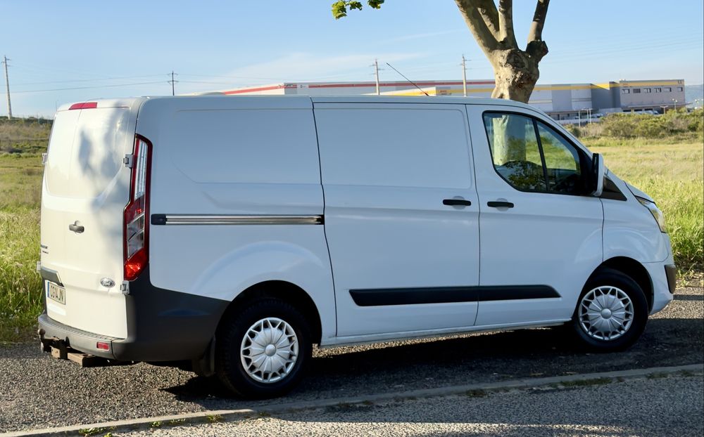 Ford Transit Custom 2.2TDCI | Desde 150€/mês