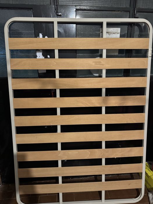 Vendo esquadro de cama