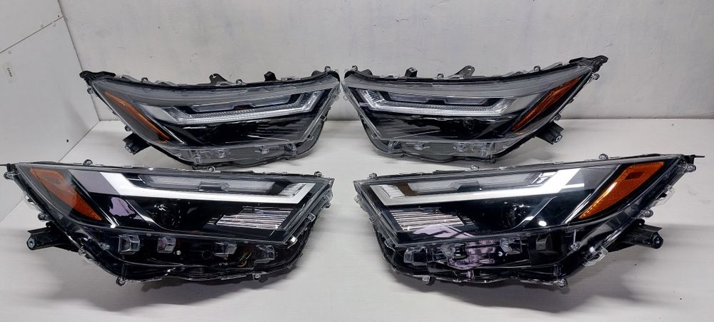 Toyota Rav4 2022 2023 фара левая правая фари ліва права оптика