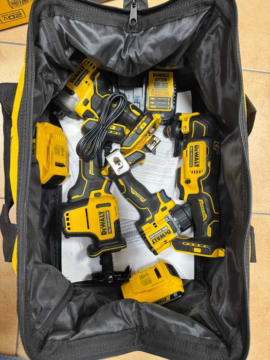 DeWalt DCK486D2 20V XR ATOMIC Zestaw narzędzi 4 narzędzi akumulatorowych 2x2.0Ah