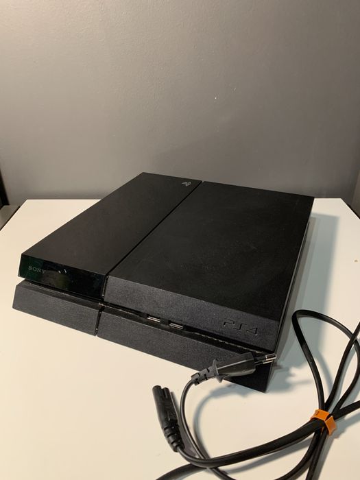 PlayStation 4 FAT - 500GB
