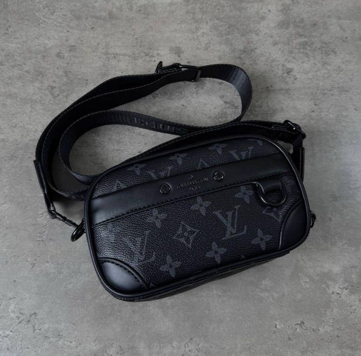 Сумку Louis Vuitton